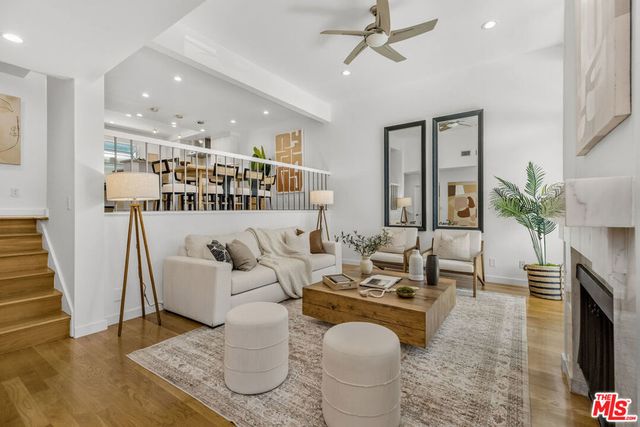 4754 La Villa Marina # Unit D, Los Angeles