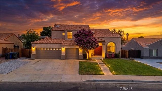 12416 Softwind Dr, Victorville