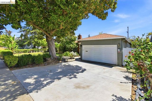 209 Fleming Ave, Vallejo