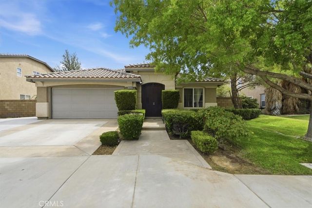43646 Rialto, Lancaster