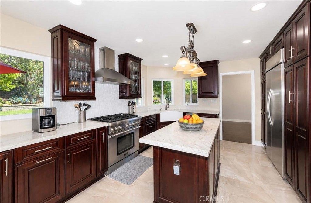 5505 Green Hollow Lane, Yorba Linda