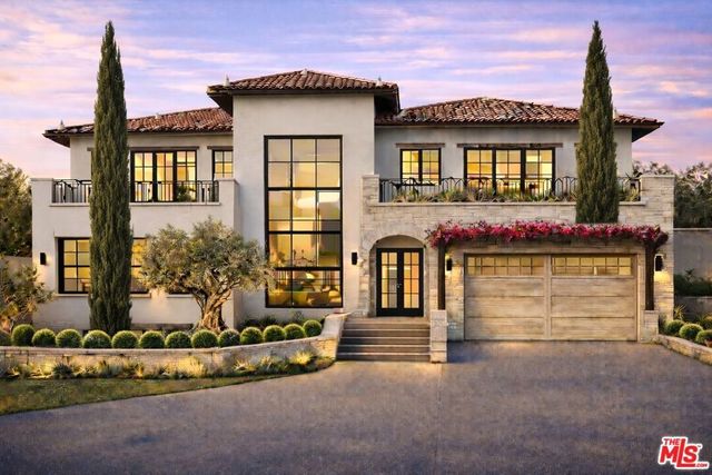 13443 Bayliss Road, Los Angeles