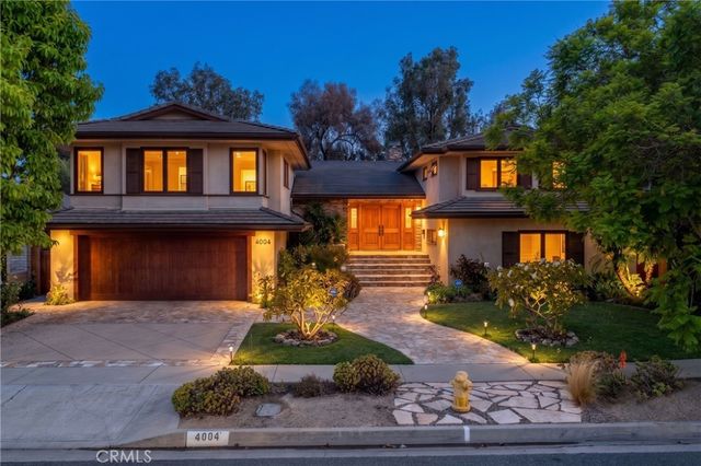4004 Country Club, Lakewood