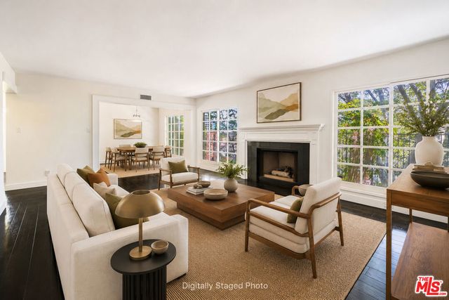 4645 Petit Avenue, Encino