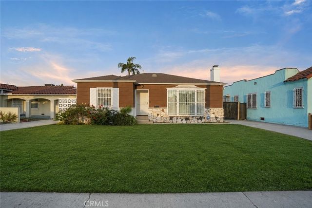 9812 S Denker, Los Angeles