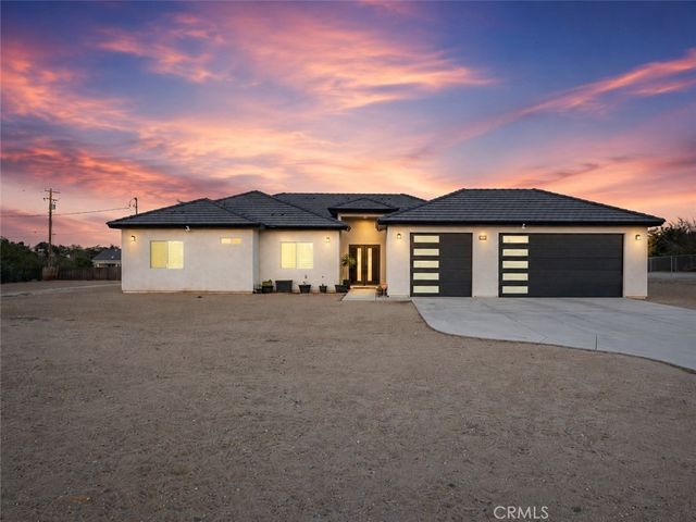11383 Maple, Hesperia