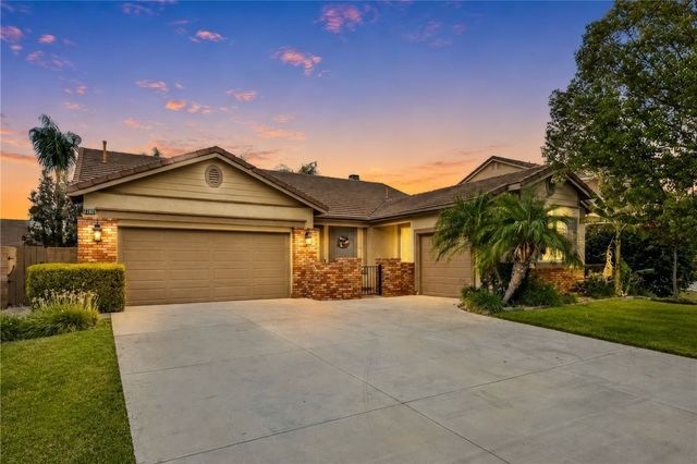 28712 Lantern Park Lane, Menifee