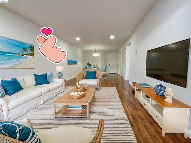 47112 Warm Springs Blvd # 137, Fremont