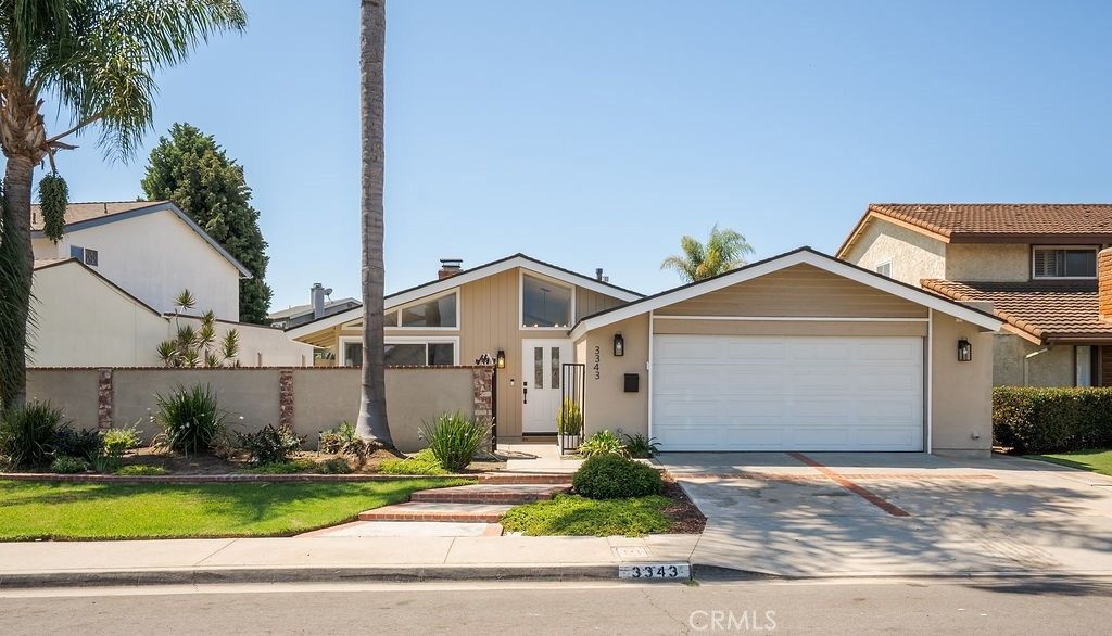 3343 Nevada, Costa Mesa
