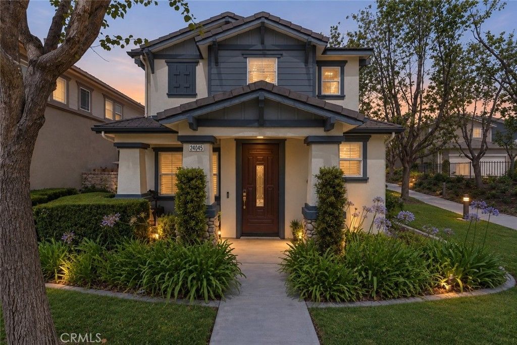 24045 Whitewater Drive, Valencia
