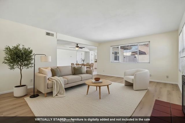 330 King Court, Hemet