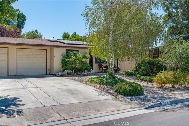722 Deerfield Lane, Paso Robles
