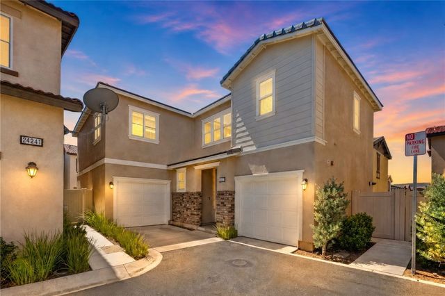 24237 Hazelnut Avenue, Murrieta