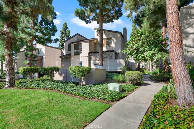1270 Cabrillo Park, Santa Ana