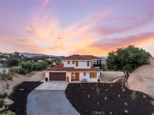41950 Hacienda Dr, Murrieta