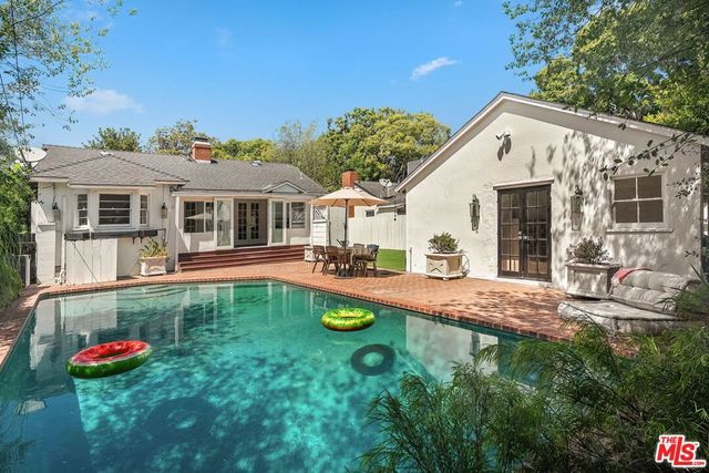 11332 Bolas Street, Los Angeles