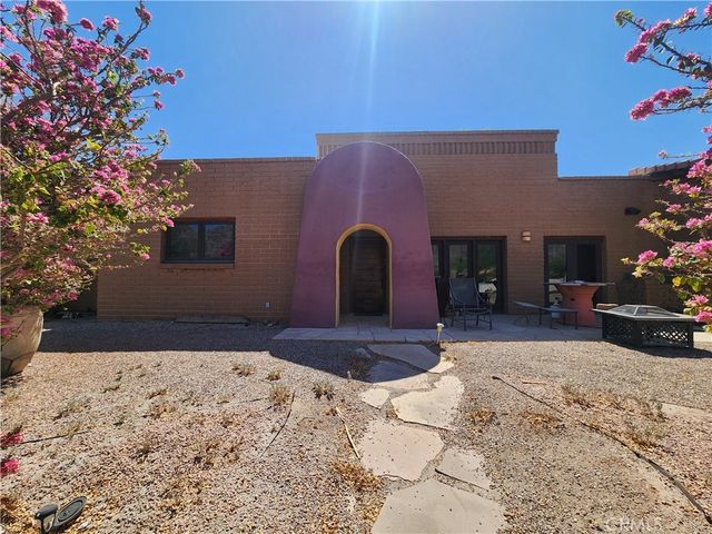 51520 Avenida Montezuma, La Quinta