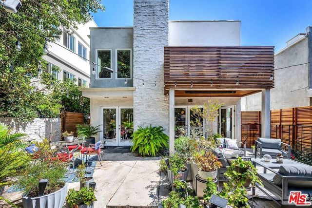 34 Anchorage Street, Los Angeles