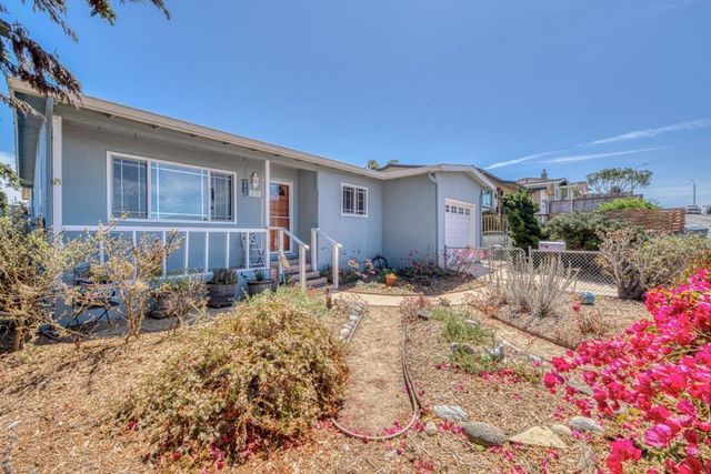 1730 Darwin Street, Seaside