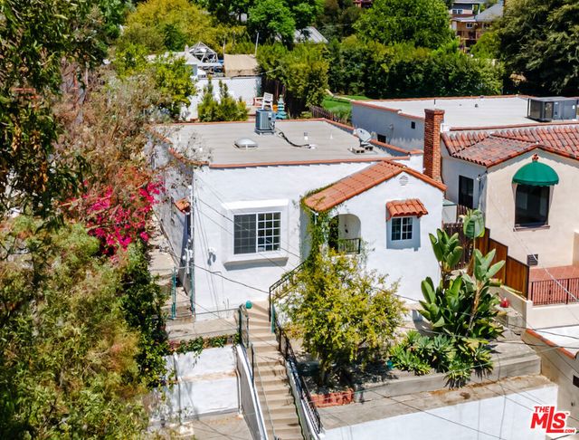929 Dexter Street, Los Angeles