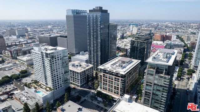 1111 S Grand Avenue # Ph1, Los Angeles