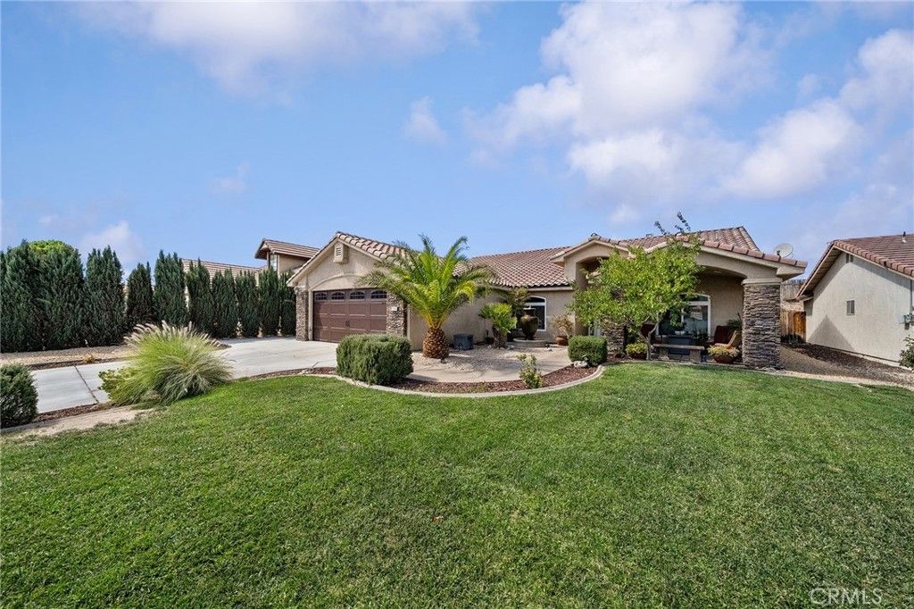 27492 Silver Lakes, Helendale