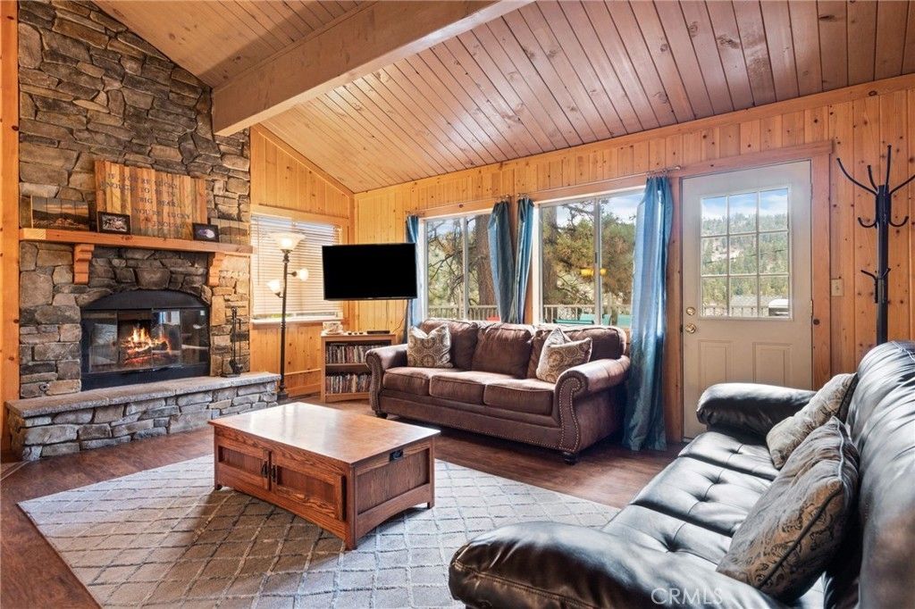 39038 Bayview Lane, Big Bear Lake
