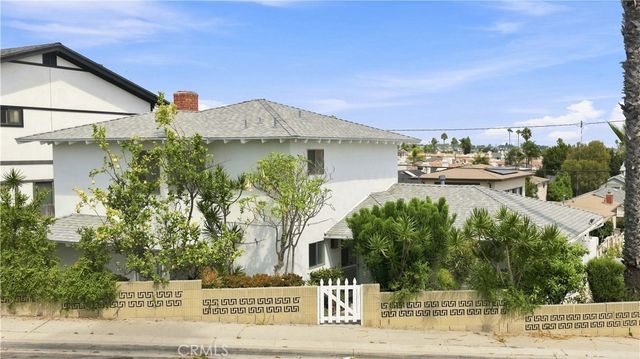1913 Ripley Avenue, Redondo Beach.