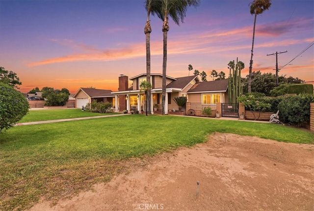 5105 Golden, Riverside