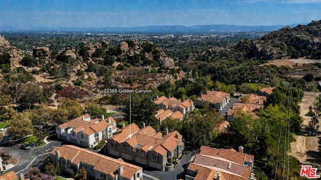 22365 Golden Canyon Circle, Chatsworth