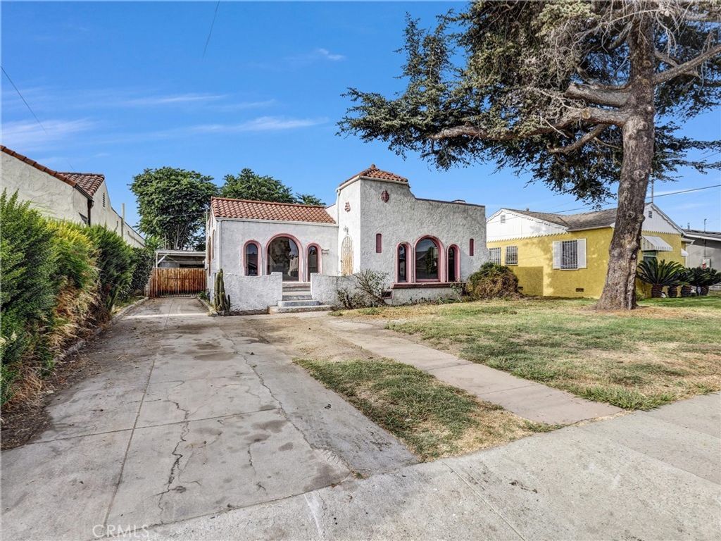 807 E Laurel, Compton