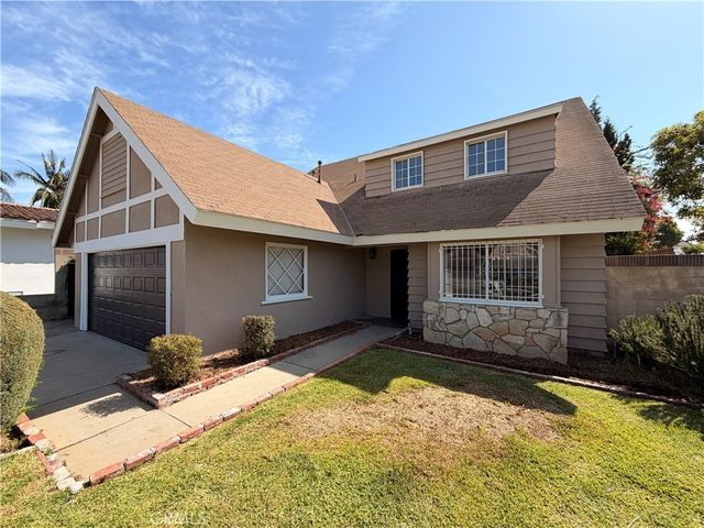 19442 Cliveden, Carson