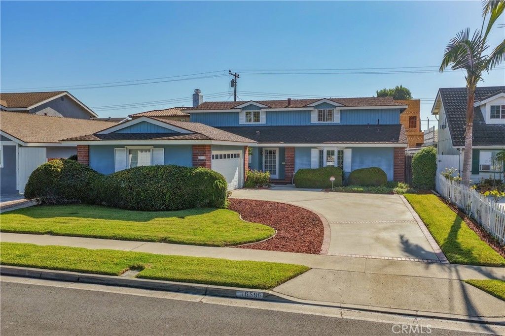 16596 Redwood Cr., Fountain Valley