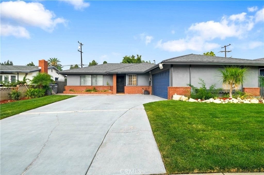 19121 Dunbrooke, Carson