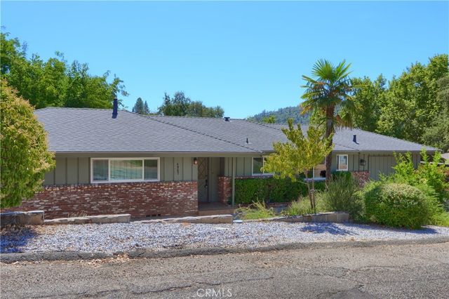 4967 9th, Mariposa