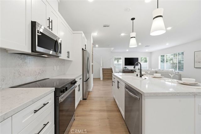 23712 Wilcox Drive, Newhall