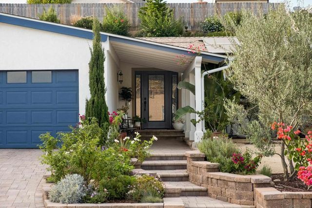 9140 Inverness, Santee