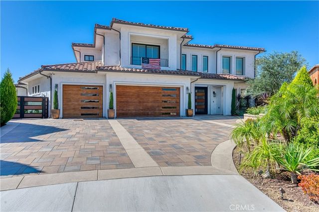 5585 Blue Ridge, Yorba Linda