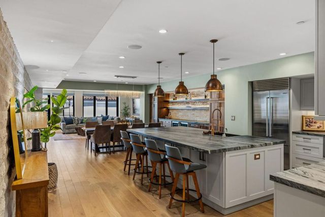 542 Lighthouse Ave # 210, Pacific Grove