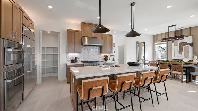 613 Eureka Drive, Santa Paula