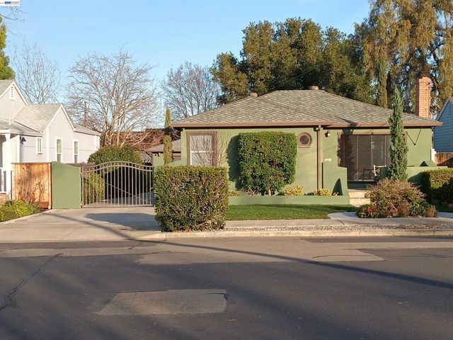2342 Palm Ave, Livermore