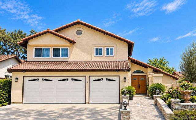 10975 Elderwood Dr, San Diego