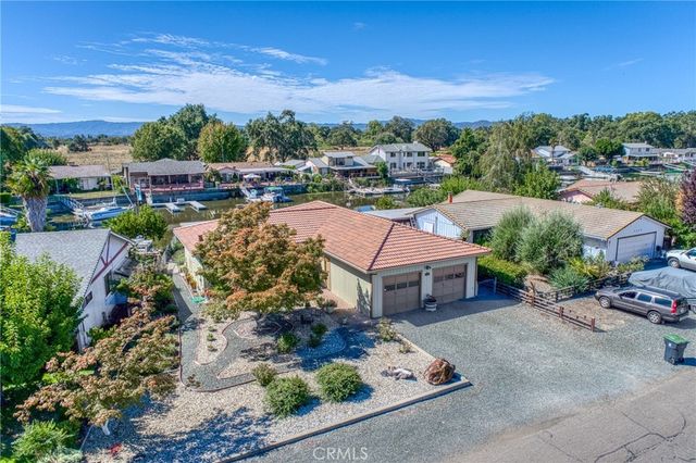 3309 Saint Francis, Lakeport