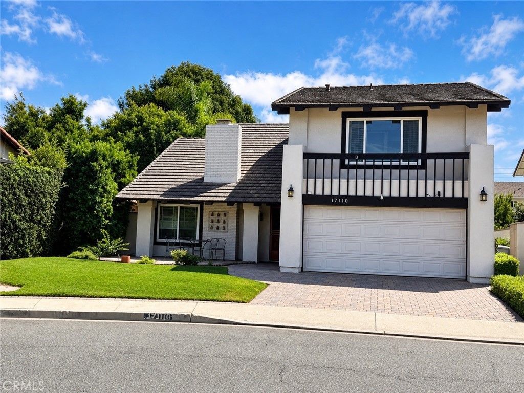 17110 Los Robles, Fountain Valley