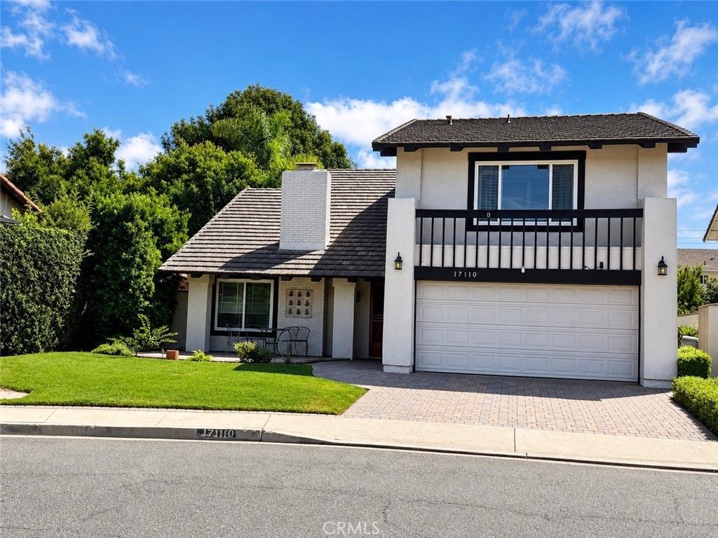 17110 Los Robles, Fountain Valley