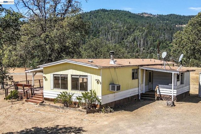 61 Blanchard Flat, Douglas City