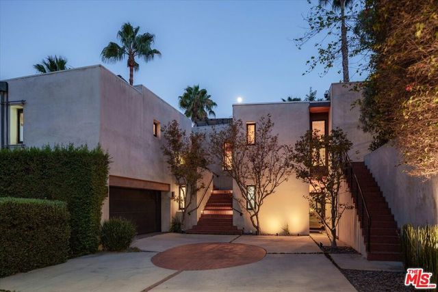 2165 Ponet Drive, Los Angeles