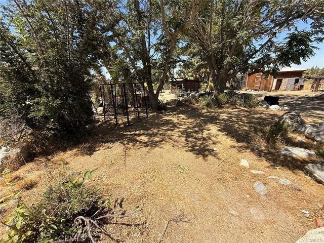 10623 1&2 Desert View, Pinon Hills