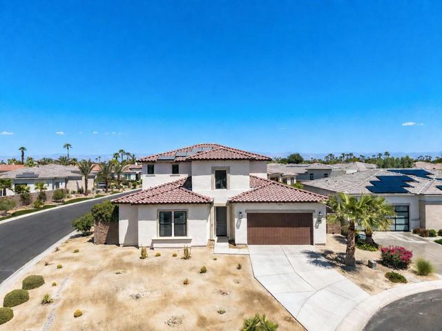 80270 Stone Creek Court, La Quinta