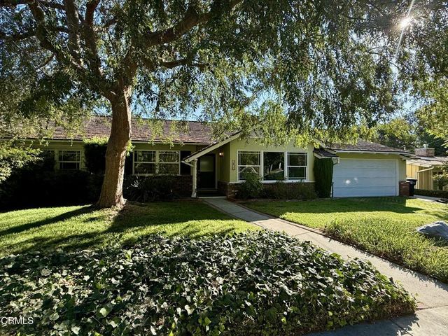 3911 El Lado Drive, Glendale